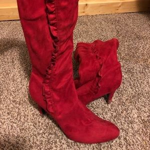 Women’s heel boot